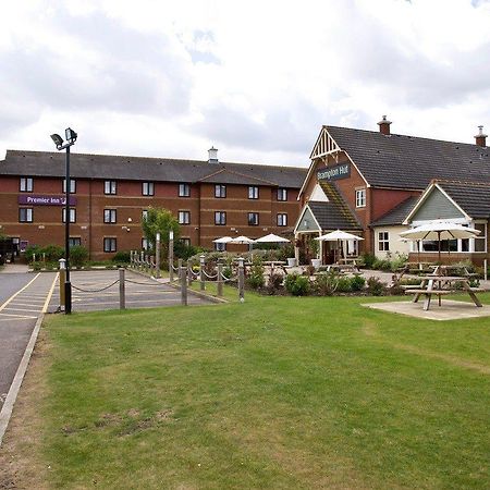 Premier Inn Huntingdon Exterior foto